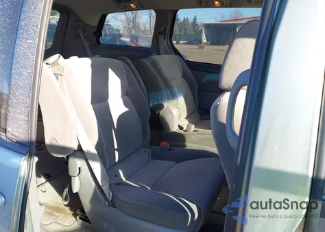 2010 Toyota Sienna Le из США, поврежденный, VIN 5TDKK4CC8AS325297